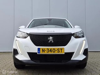 PEUGEOT 2008 1.2 PURETECH ACTIVE/LED/CARPLAY/CRUISE/PDC/BLUETOOTH / 9
