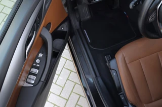 BMW X3 XDrive30e eDrive Edition | BTW | Dealer Onderhouden | Adaptive | Head-Up | Apple Carplay | Camera | Stoelverwarming | 86% / 44