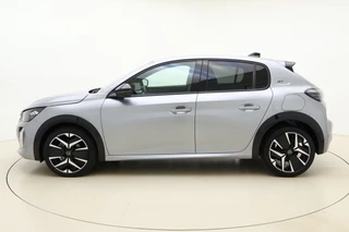 Peugeot 208 1.2 PureTech 100 GT | Navigatie | Climate Control | Camera | Full LED | 17'' LM Velgen | Keyless Entry & Start / 6
