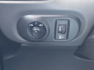 Citroën C4 Cactus 1.2 PureTech AUTOMAAT NAVI TEL LM CAMERA / 19