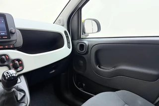 Fiat Panda 1.0 Hybrid Pandina Cross | DEMO | Tot 8 jaar garantie | Airco | Apple Carplay/Android Auto | Bluetooth | Cruise control | DAB+ | Lichtmetalen velgen | Parkeersensoren | Hoge zit / 23