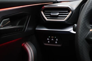 CUPRA Formentor 1.5 TSI e-Hybrid Business | NIEUW | ECLIPSE PACK | MATRIX LED | STUURVERWARMING | DAB | APPLE | CAMERA | 19" / 34