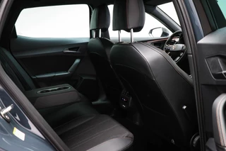 CUPRA Formentor 1.5 TSI e-Hybrid Business | NIEUW | ECLIPSE PACK | MATRIX LED | STUURVERWARMING | DAB | APPLE | CAMERA | 19" / 12