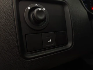 Dacia Duster 1.3 TCe Prestige | Automaat | Cruise control | Stoelverwarming | CarPlay | Camera | Parkeersensoren / 17