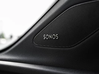 Audi Q4 e-tron 40 Launch edition S Competition 77 kWh | Trekhaak | HUD | Warmtepomp | ACC | Matrix LED | Leder | Keyless | Camera | Sonos audio | 20" | Dealeronderhouden / 42