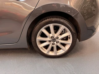 Mazda 3 2.0 SkyActiv-G 120 GT-M / 24