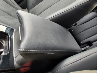 Mitsubishi Eclipse Cross 2.4 PHEV EXECUTIVE SPORT AUT  SoH 100%!! | 360 Camera | Stuurverwarming | Sportpakket / 23