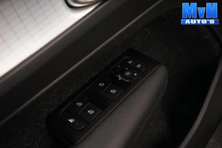 Volvo XC40 1.5 T4 PHEV Inscription Expression|TREKH|LED|NAV / 44