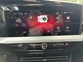Opel Mokka Electric GS 54 kWh | Climate control | Navigatie | Verwarmbaar stuur | Elektrisch Pakket | Camera | Parkpilot | 18" LM-Velgen | Parkpilot / 28