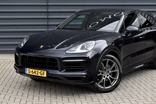 Porsche Cayenne Coupé 3.0 E-Hybrid Platinum Edition SportDesign  | Panorama | Bose | Trekhaak elektr. | Stoelventilatie | 21'' Wielen | / 32
