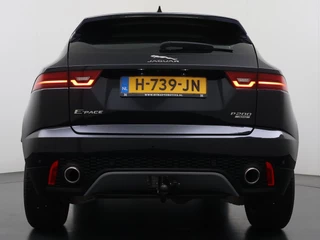 Jaguar E-PACE 2.0 P200 AWD R-Dynamic / 8
