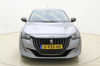 Peugeot 208 1.2T Allure Pack 100pk | Navigatie | Adaptive Cruise Control | Stoelverwarming | Climate Control | Achteruitrijcamera | LED koplampen | 3D Cockpit | 16'' Lichtmetalen velgen | Apple Carplay & Android Auto / 8