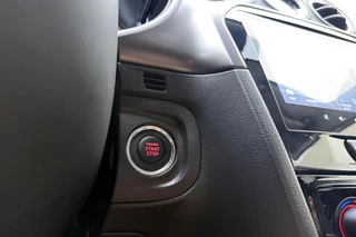 Suzuki Vitara 1.4 Boosterjet Smart Hybrid AllGrip Select 110pk | Automaat | Navigatie | Climate Control | Cruise Control Adaptief | Camera | Stoelverwarming | Lichtmetalen Velgen | Apple Carplay - Android Auto / 29