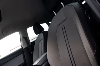SEAT Leon 1.0 TSI Style  | LED | Carplay / 12
