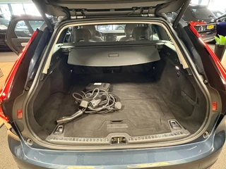 Volvo V90 2.0 T6 AWD Business Pro Automaat / Pano / leder / Harman Kardon / navi / camera/ head up / 40
