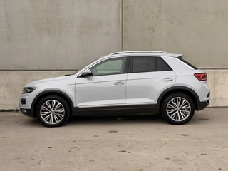 Volkswagen T-Roc 2.0 TSI 4Motion Sport DSG Pano Trekh Virtual Camera DCC / 5