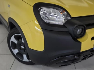 Fiat Panda 1.0 Hybrid Pandina / 22