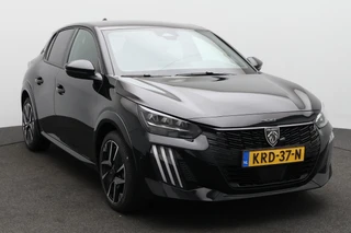 Peugeot 208 1.2 Hybrid 145 e-DCS6 GT Alcantara / 2+6 Jaar Garantie / 2