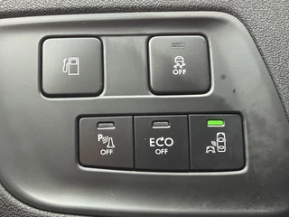 Citroën C4 130pk Feel Collection (Trekhaak - Keyless Entry - Parkeersensoren V+A - 17" - Automatische Airco - Navigatie - Apple Carplay) / 19