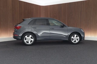 Audi Q3 35 TFSI 150pk S-Tronic Advanced LED Koplampen Stoelverwarming Trekhaak ACC Parkeersensoren / 10