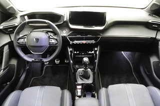 Peugeot 208 1.2 PureTech 100 GT | Navigatie | Climate Control | Camera | Full LED | 17'' LM Velgen | Keyless Entry & Start / 17