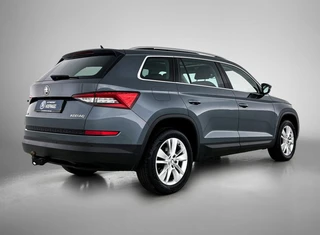 Skoda Kodiaq 1.5 TSI Style Business Automaat | Cruise control | Stoelverwarming | Navigatie | Camera | Panoramadak / 2
