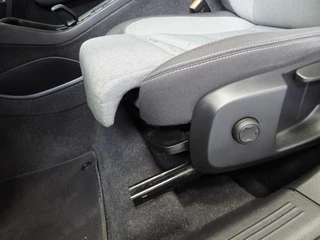 Volvo XC40 1.5 T4 Plug-In Hybrid Core Bright NAVI/CAMERA/LED/18"LMV! / 29