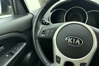 Kia Venga 1.4 CVVT DynamicPLusLine | Trekhaak | Navigatie | camera | Weinig kilometers | Hoge instap | Parkeersensoren | Lichtmetalen velgen / 21