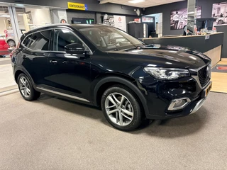 MG EHS 1.5 TGDI Luxury / Leder / Panoramadak / 360camera / 7
