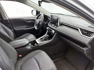 Toyota RAV4 2.5 Hybrid Active Automaat | Adaptive Cruise | Stoelverwarming | CarPlay | Camera | Trekhaak / 12