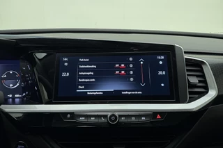 Opel Grandland 1.2 Turbo 130pk GS Line | Navigatie | Camera | Keyless | Electrische achterklep | Dakrails | Stoel & Stuurverwarming | AGR Stoelen | Climate control / 30