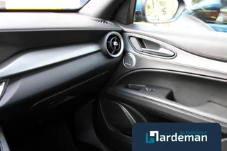 Alfa Romeo Stelvio 2.0 T AWD Veloce Panorama Trekhaak / 12