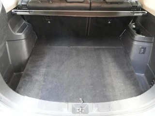 Mitsubishi Outlander 2.4 PHEV Intense / 18