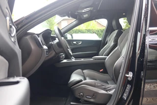 Volvo XC60 T6 Recharge AWD Plus Bright | Stoelverwarming | Trekhaak | 360° Camera |  Long range  | Pilot Assist |  BLIS  | Keyless / 22