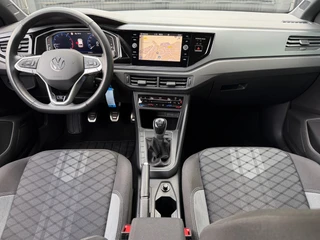Volkswagen Polo 1.0 TSI R-Line IQ light | Carplay | Camera | Climate | Stoelverwarming | Rijklaar incl. garantie / 13