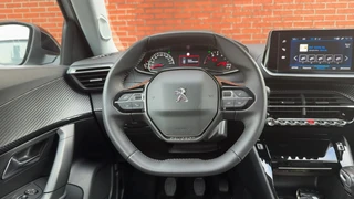 Peugeot 2008 1.2 PT Allure Pack 130PK Trekhaak Carplay Stoelverwarming Full Led / 15