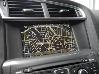 Citroen C4 1.2 PureTech Tendance | 130PK | Navigatie | Climate control | Extra getint glas | Lichtmetalen velgen | Cruise control | Trekhaak | Automatische verlichting | Regensensor | / 23