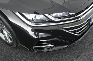 Volkswagen Arteon Shooting Brake 2.0 TSI 190pk DSG R-Line Business+ Keyless Panoramadak DCC Camera Stoelverwarming Virtual Cockpit Navigatie / 52