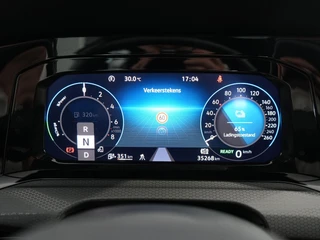 Volkswagen Golf 1.4 eHybrid GTE | SOH 96.4 % | Mist lampen | Camera | ACC | Dodehoek detectie | 245PK | / 30