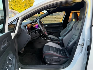 Volkswagen Golf 2.0 TSI GTI Panodak Leer Stoelverkoeling Head-Up / 19