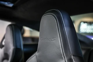 Porsche 911 3.8 Turbo S|PCCB|Matrix|Chrono|Schuifdak|Carbon / 59