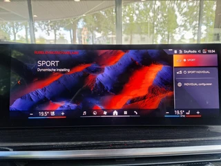 BMW X5 xDrive50e M Sport Pro (Pano,Trekhaak,Leer,Head,Harman) / 40