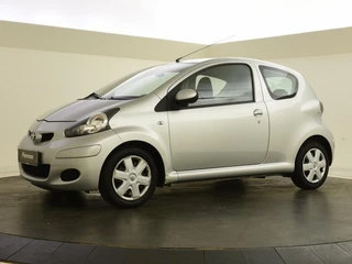 Toyota Aygo 1.0-12V Comfort Navigatie | 1e eigenaar | PDC / 6