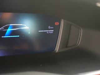 Peugeot e-2008 EV Allure 54 kWh - Private lease 549 pm / 5