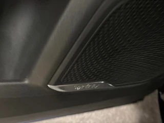 Lynk & Co 01 1.5 / Pano / Navigatie / Camera / Infinity / Memory / Elek.klep / Apple carplay / 12