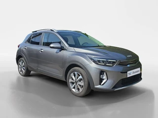 Kia Stonic 1.0 T-GDi MHEV DynamicPlusLine | Navigatie | Climate control | Stoel + Stuur verwarming | Parkeer camera achter / 7
