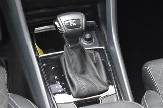 Skoda Karoq 1.5 TSI LEDER LMV NAVIGATIE CRUISE / 18