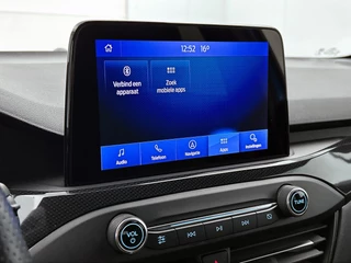 Ford FOCUS 1.0 EcoBoost Hybrid ST Line X Business | Apple CarPlay | Camera | Winter Pack | / 17
