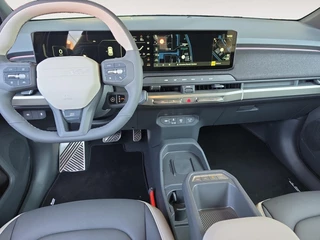 Kia EV3 GT-Line Business Edition 81.4 kWh | Navigatie | Stoel + Stuur verwarming | Navigatie | Climate control | Parkeer camera achter / 12