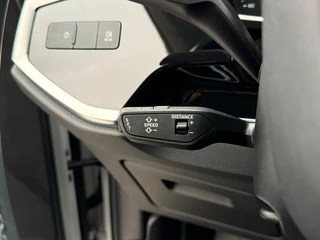 Audi Q3 35 TFSI Advanced Automaat | Parkeersensoren | Adaptive Cruise Control | Stoelverwarming | Apple CarPlay / 8